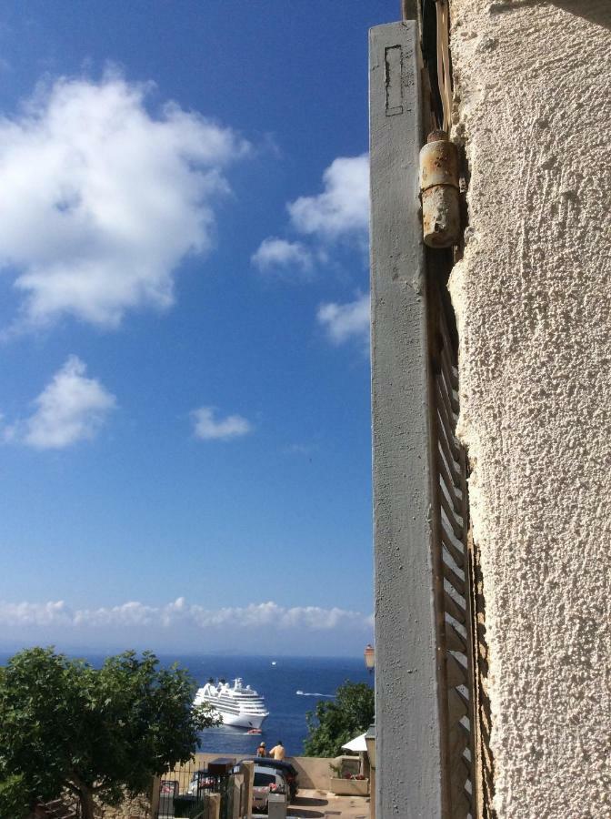 Au Coeur De La Cite Medievale Avec Petite Vue Mer Bonifacio  Exteriör bild